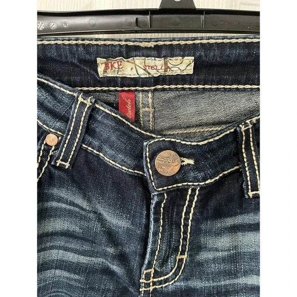BKE Stella Stretch Bootcut Jean Sz 28x33 1/2 - Picture 3 of 3